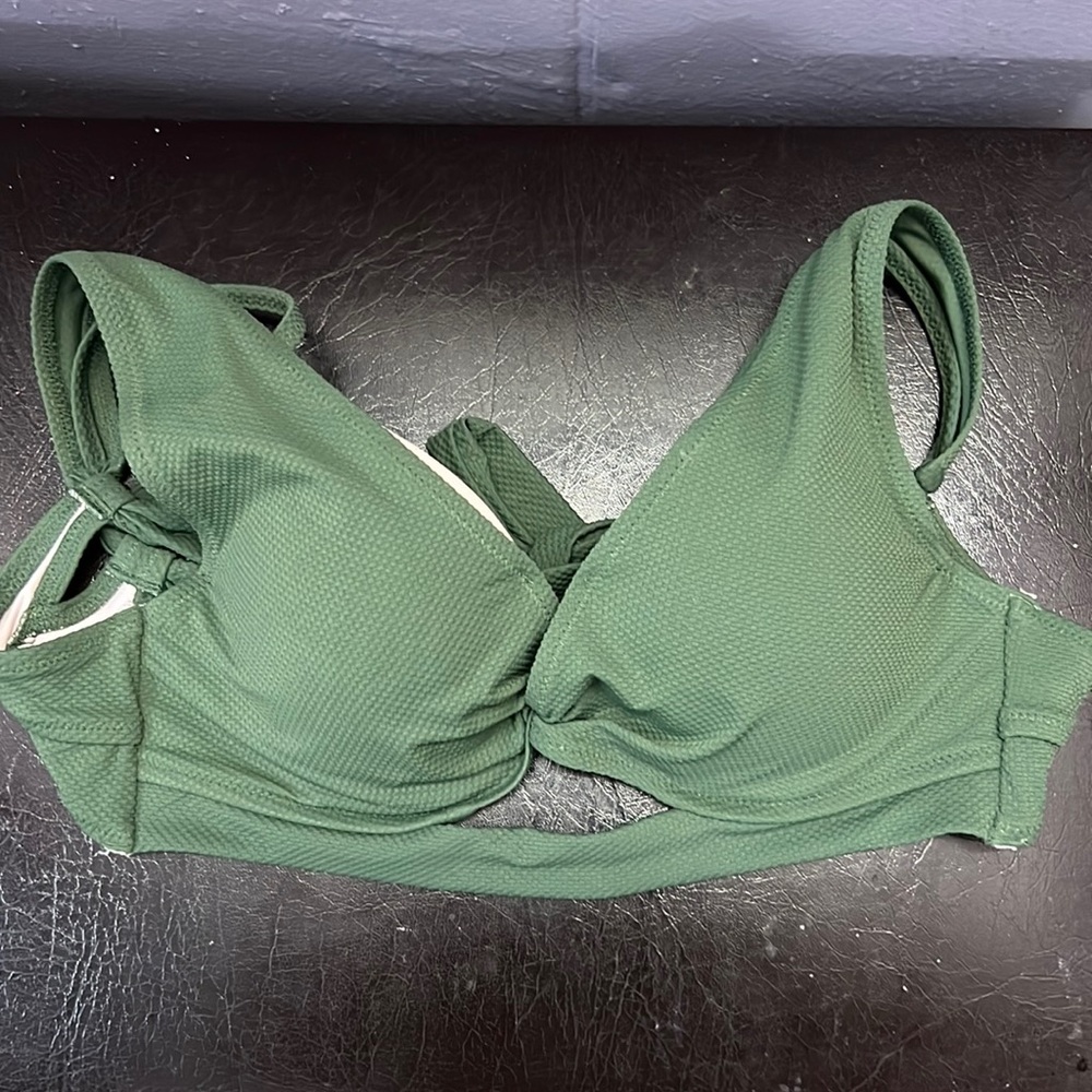 Bathing suit top